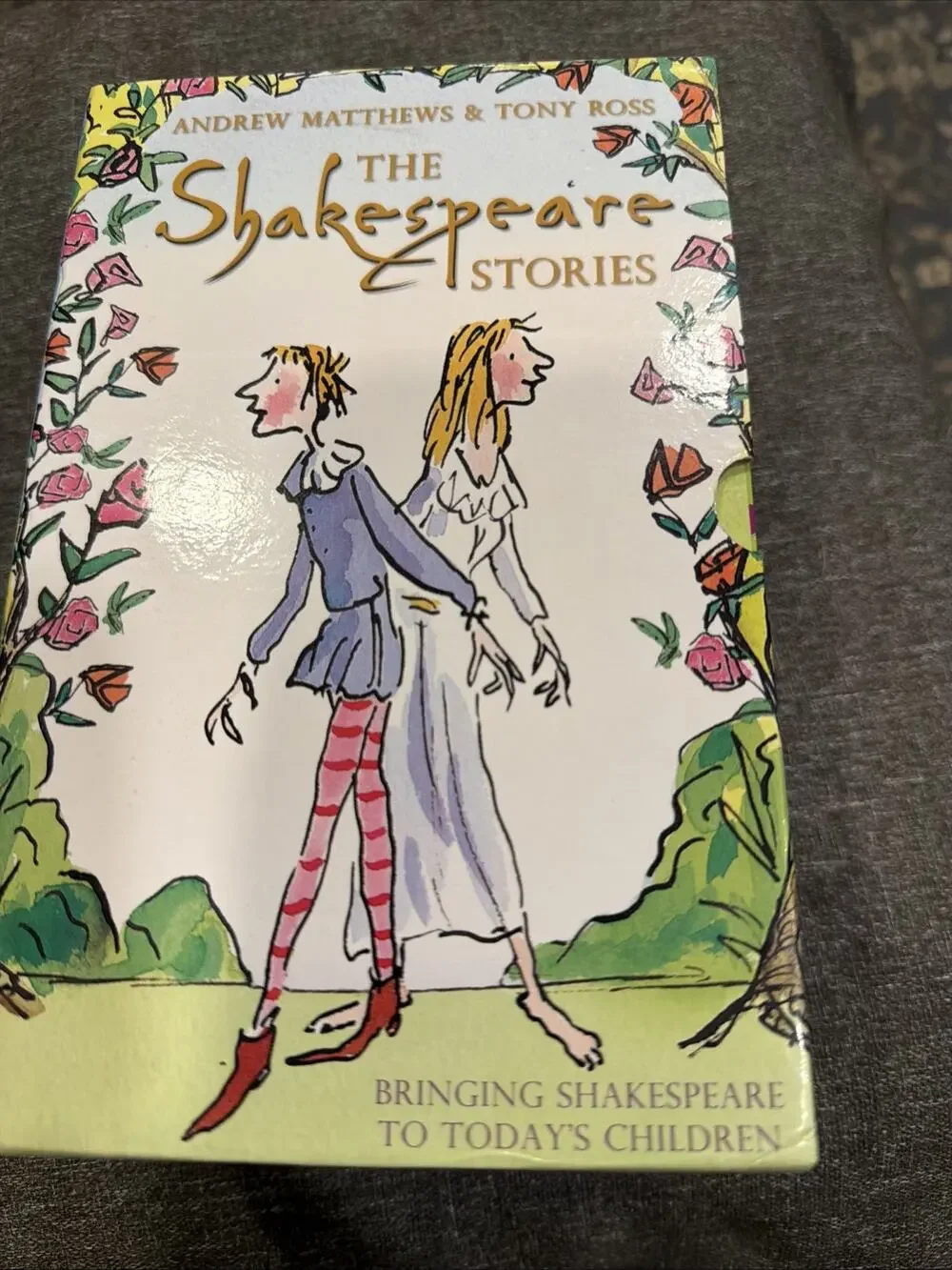 Boxed Set THE SHAKESPEARE STORIES by Andrew Matthews/Tony Ross 16 PB - LIKE NEW